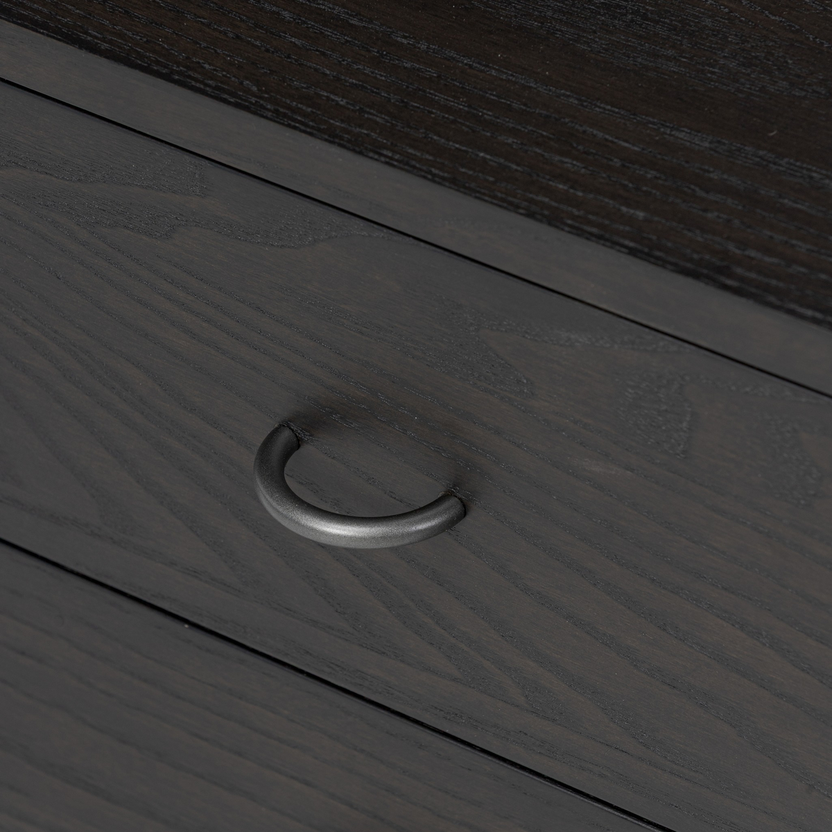 #color_smoked-black-ash-veneer