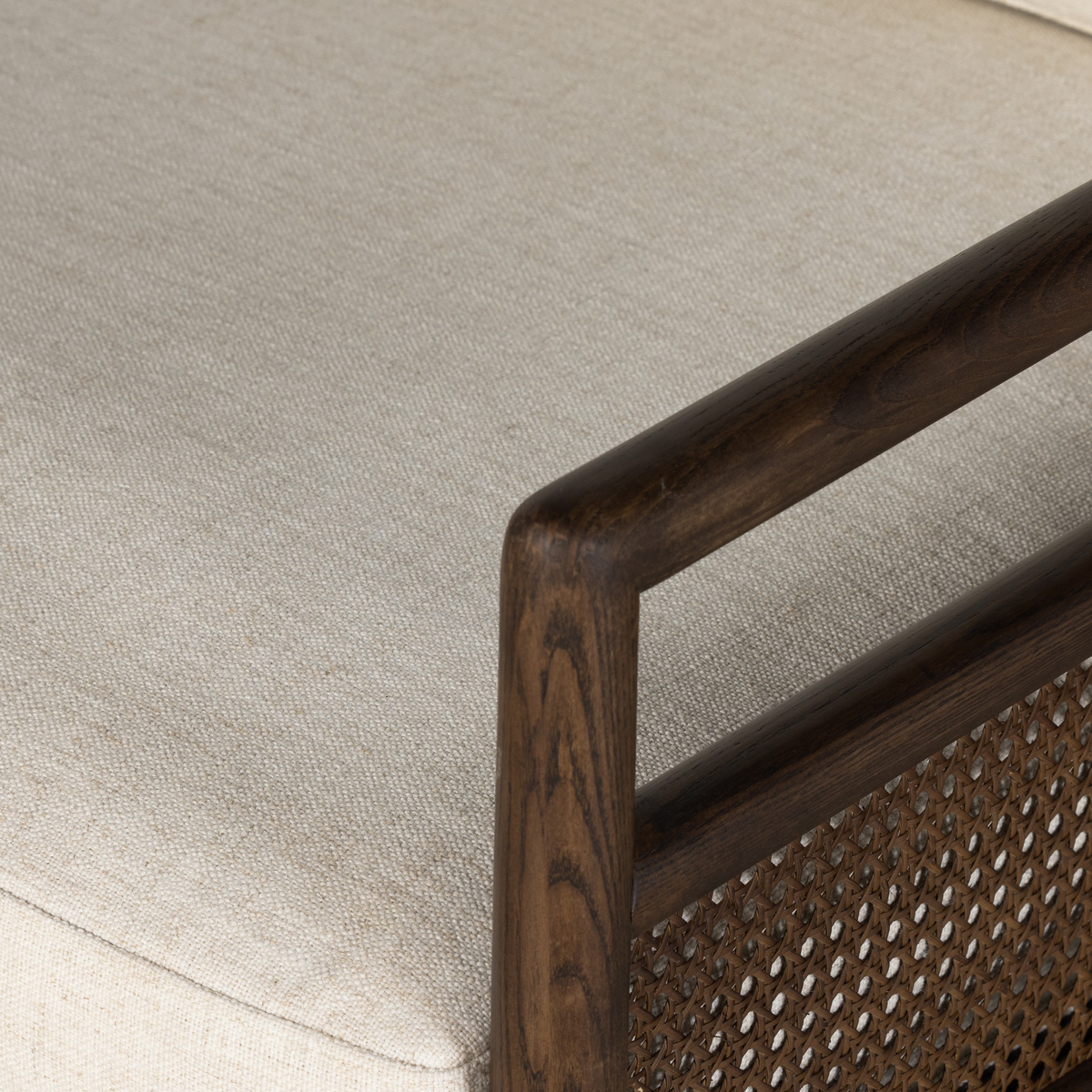 #color_alcala-cream