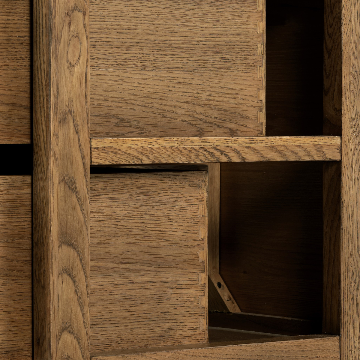 #color_tawny-oak-veneer