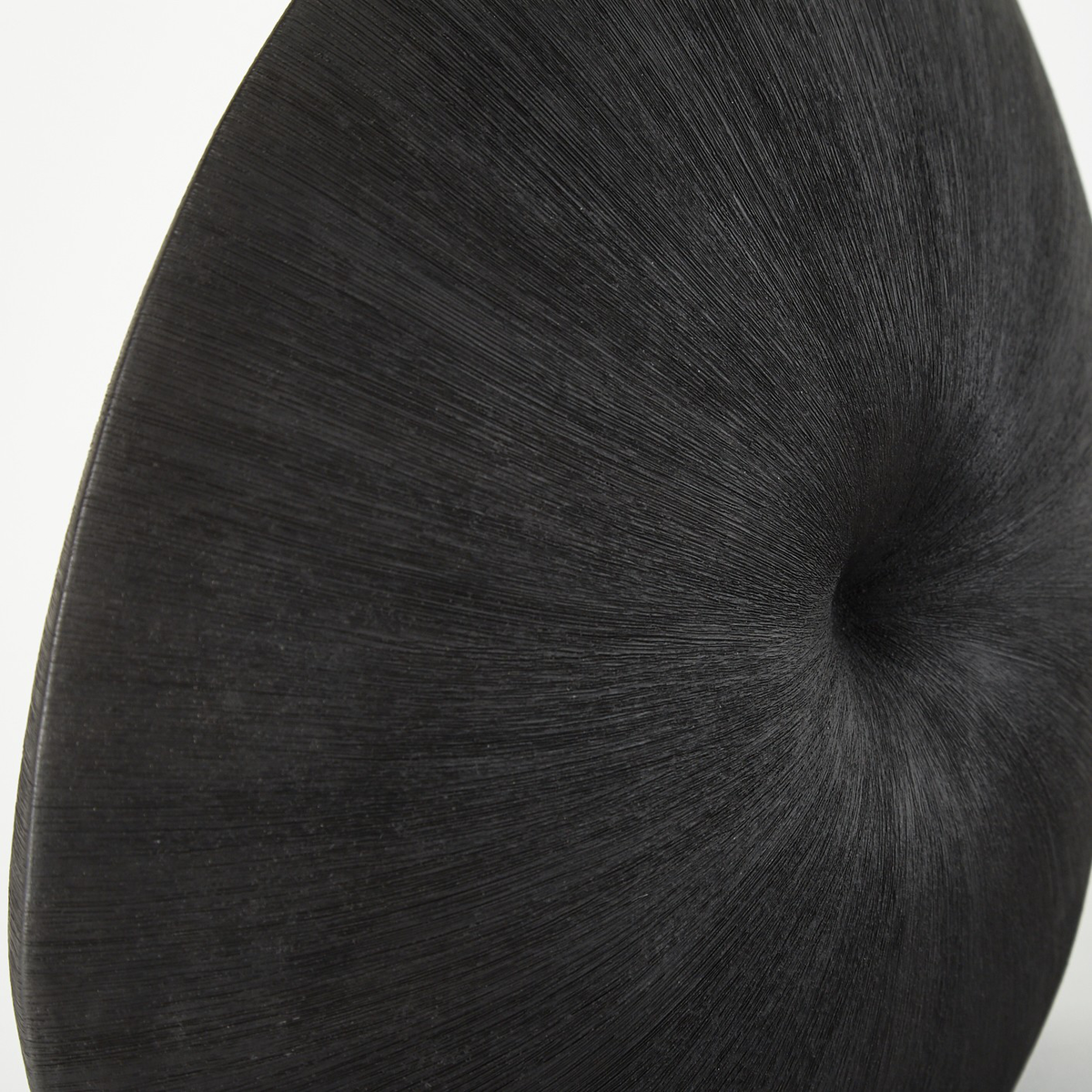 #color_textured-matte-black-porcelain-ceramic