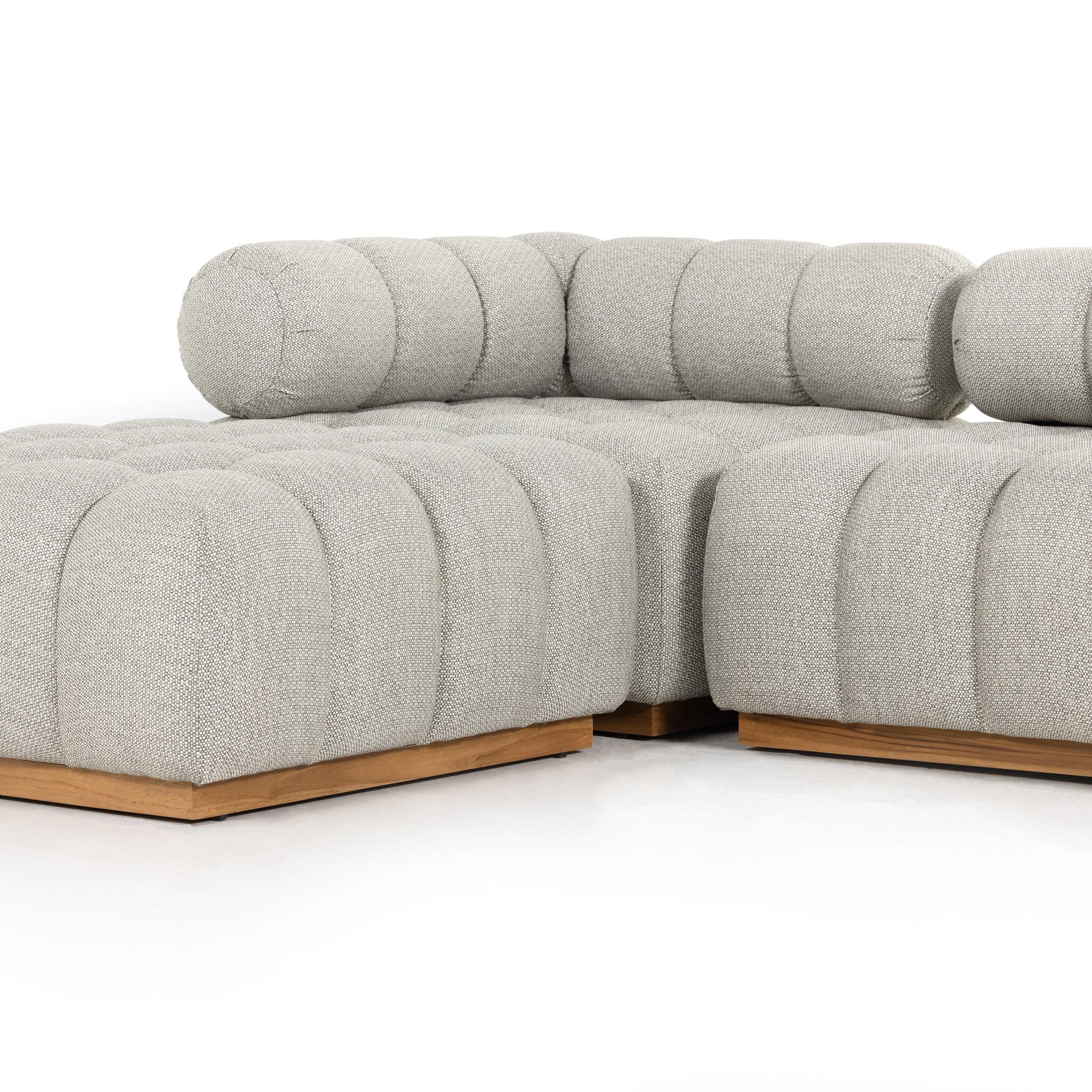 Roma Outdoor 4-Piece Sectional