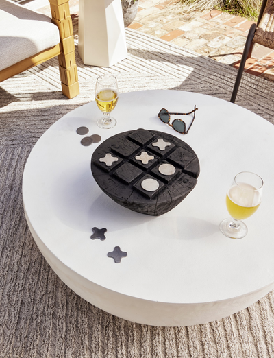 Tic Tac Toe by Four Hands