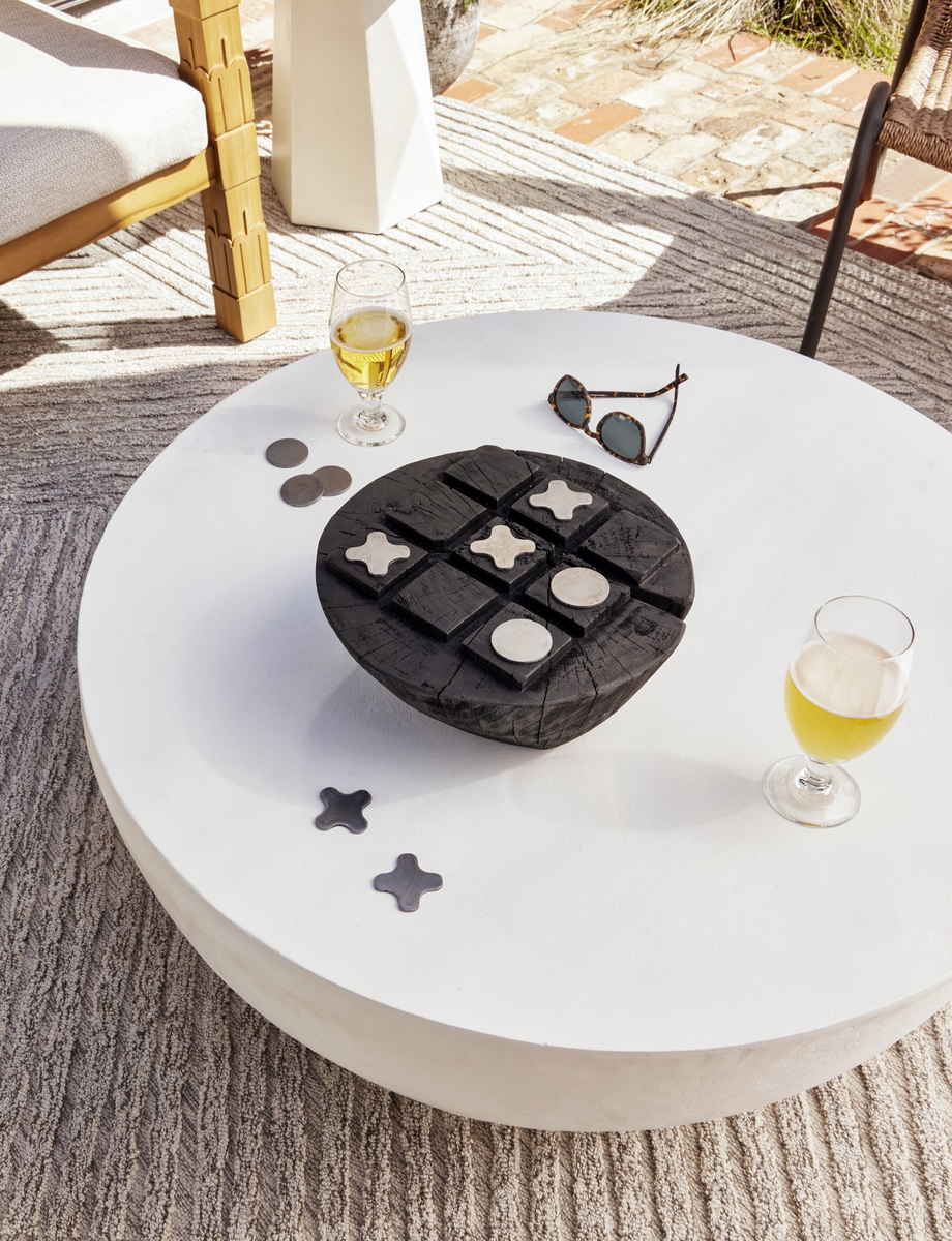 Tic Tac Toe by Four Hands