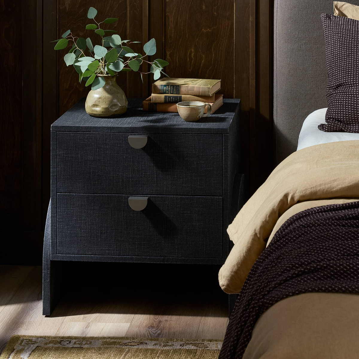 #color_black-linen