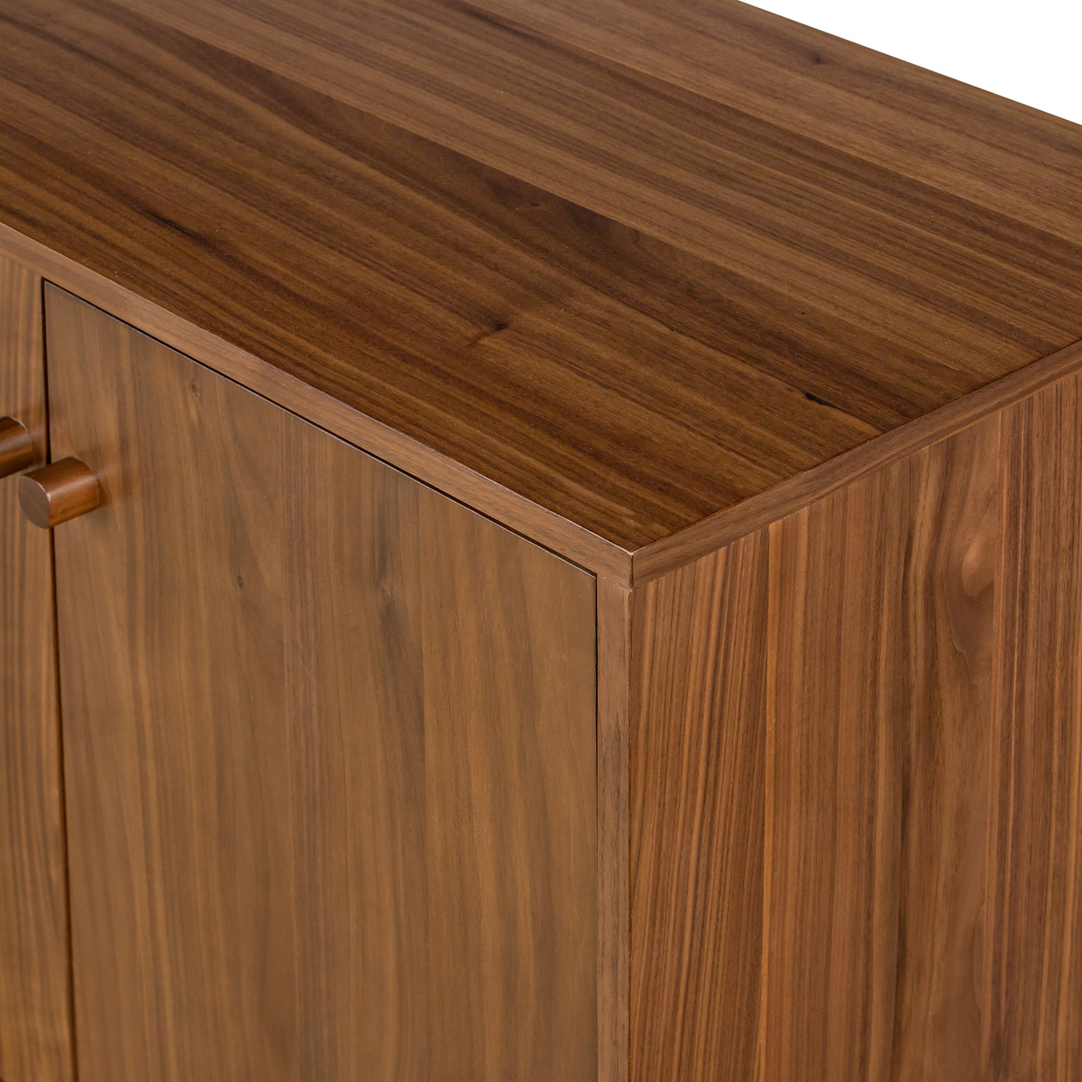 #color_natural-walnut-veneer