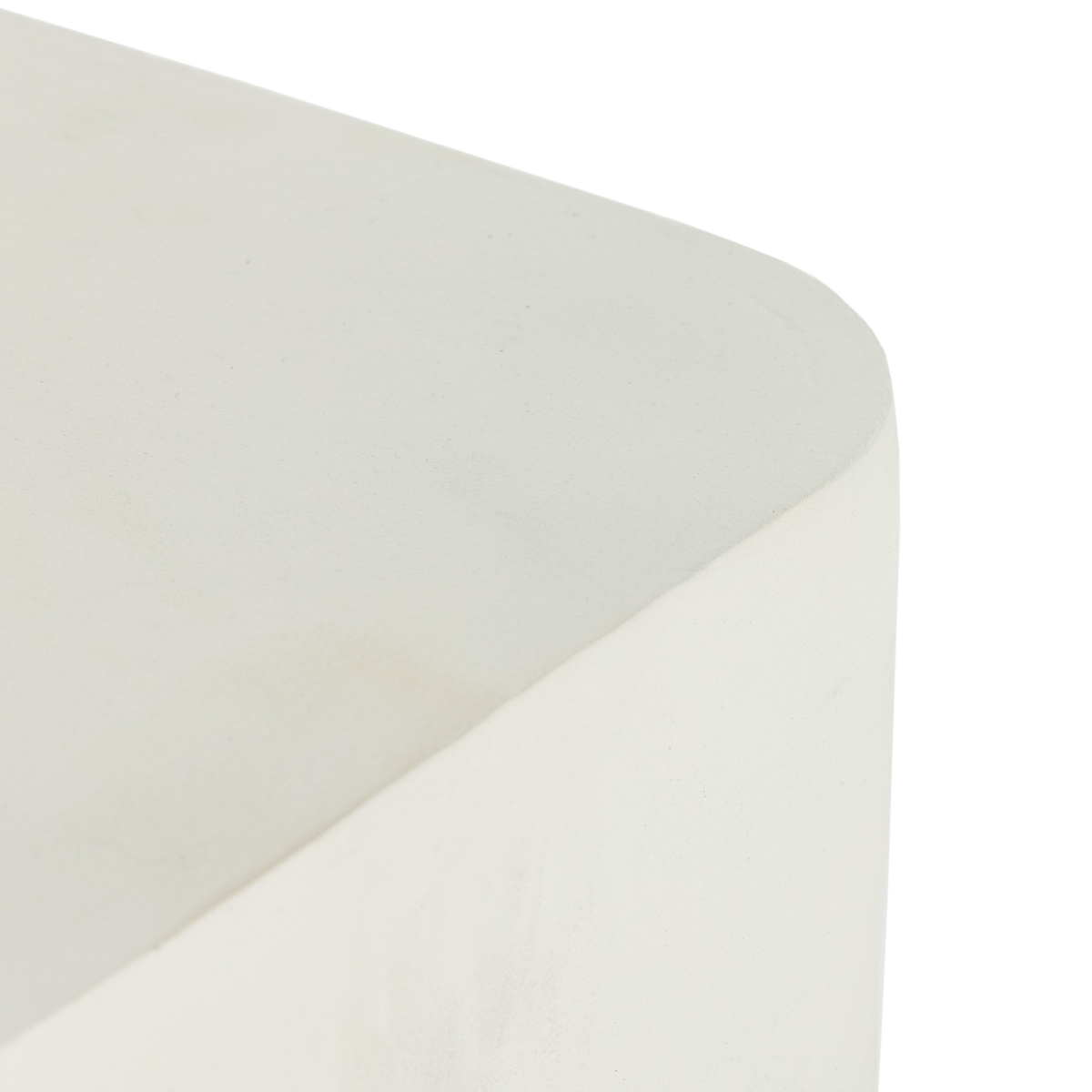 #color_matte-white-cast-aluminum