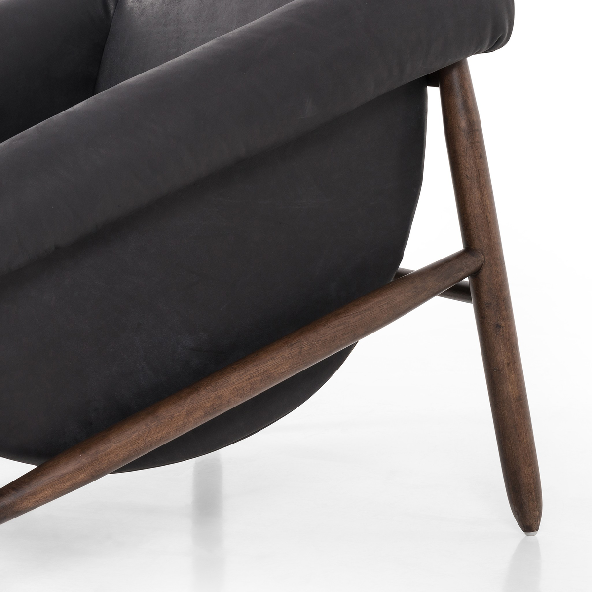 #color_heirloom-black
