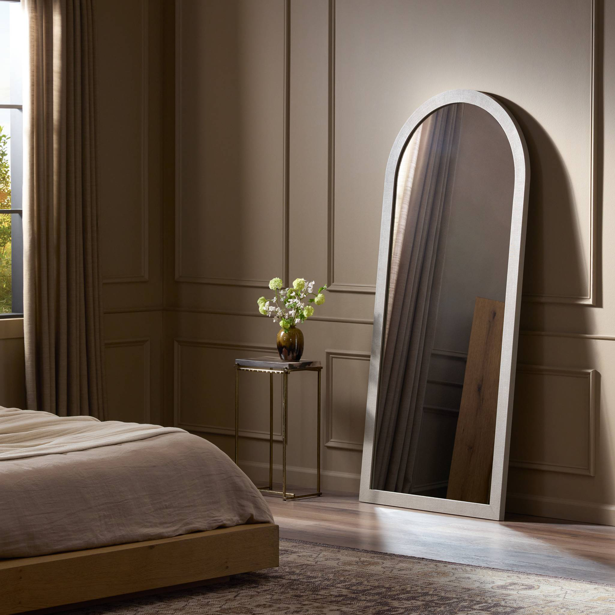 #color_ivory-painted-linen-mirror