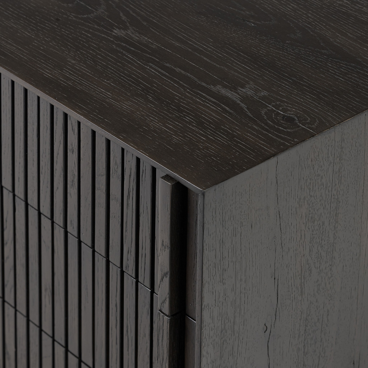 #color_smoked-black-veneer