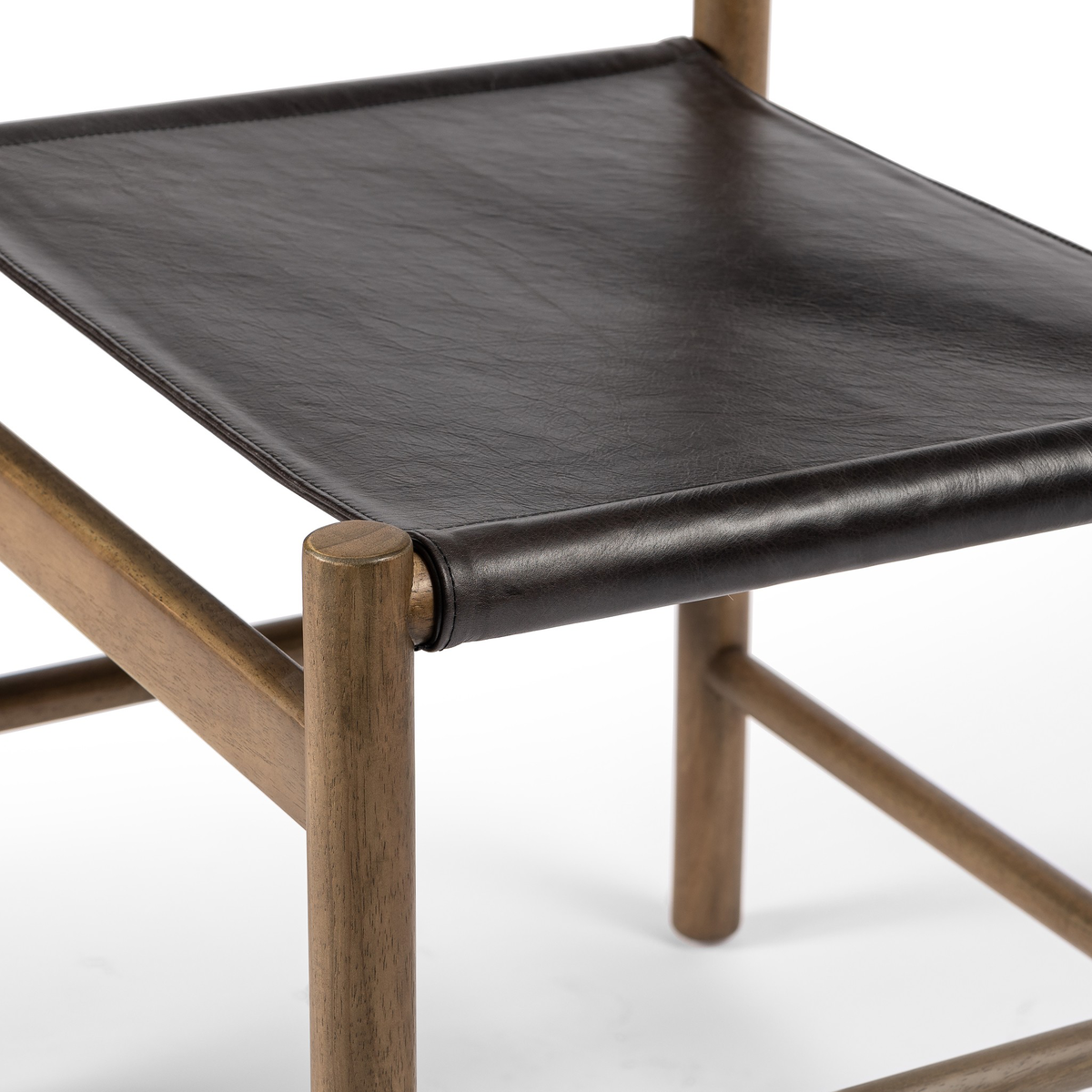 #color_seating/chairs/dining