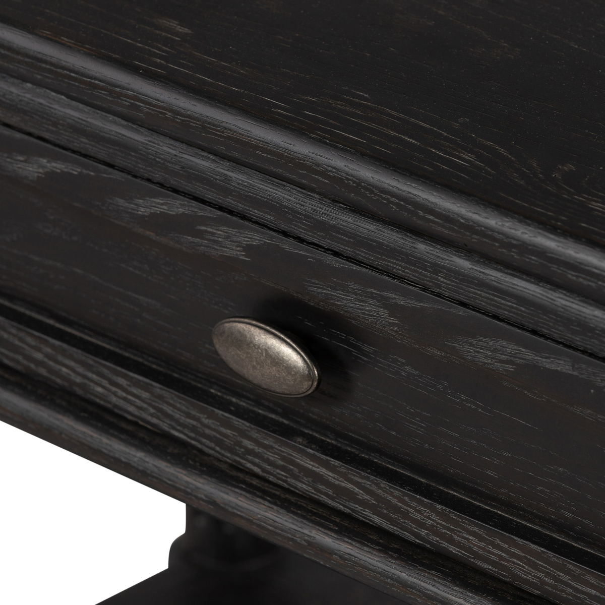 #color_distressed-black-oak