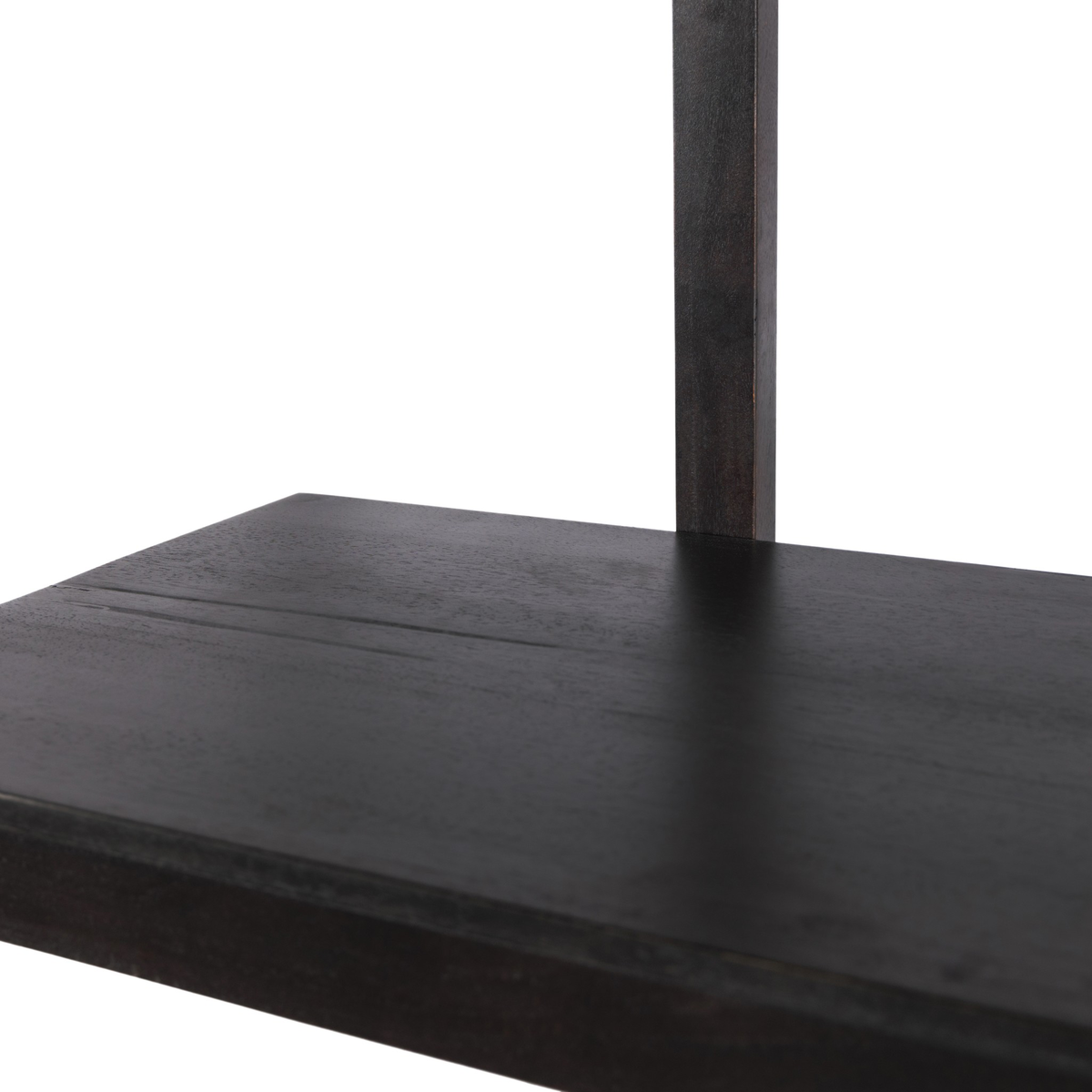#color_worn-black-acacia