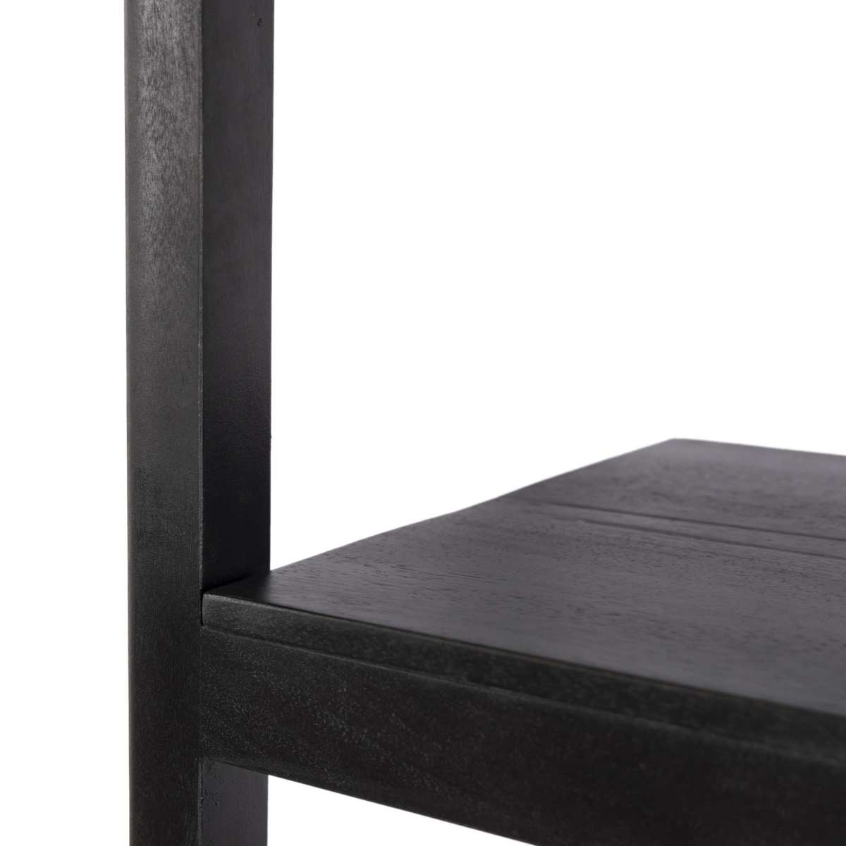 #color_worn-black-acacia