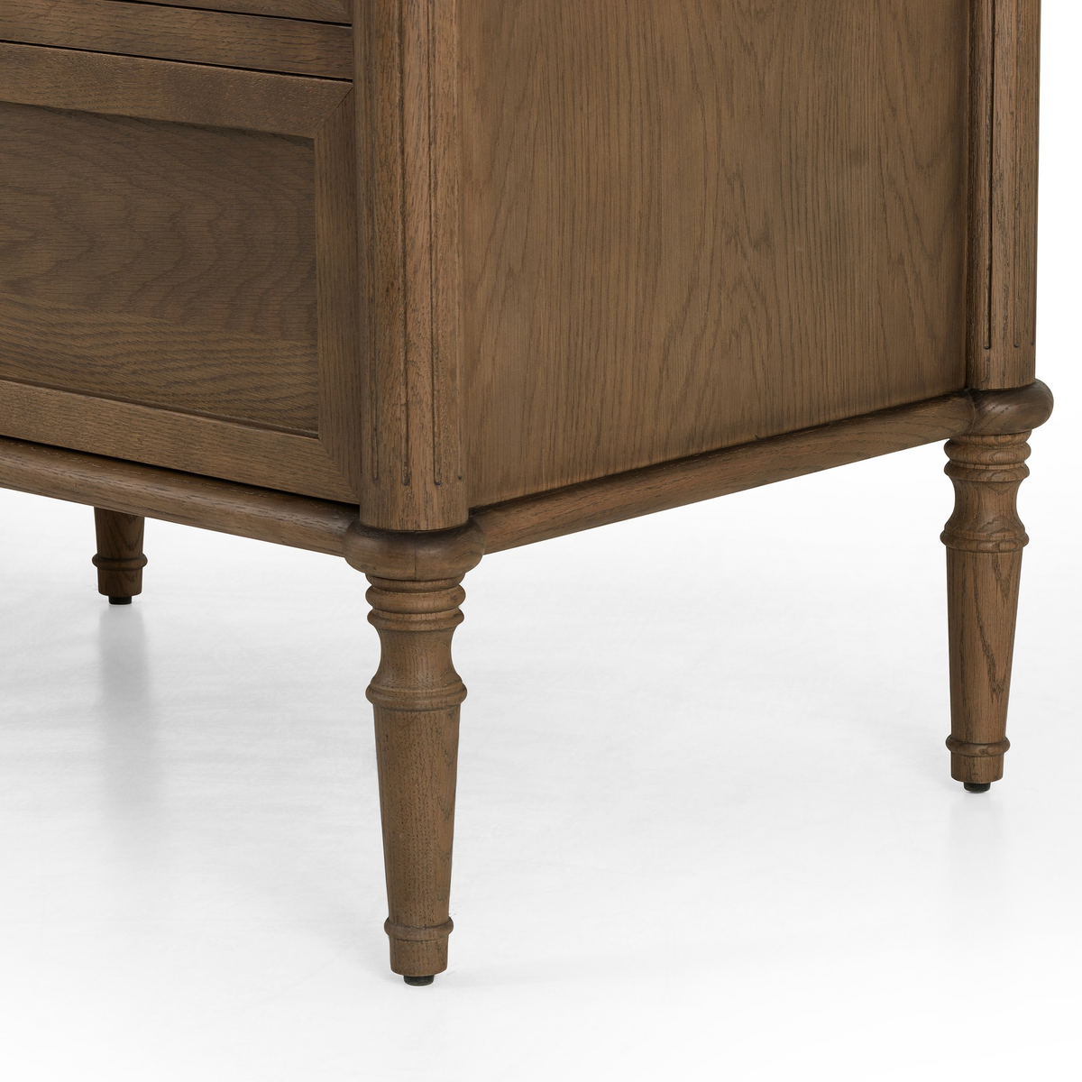 #color_toasted-oak-veneer