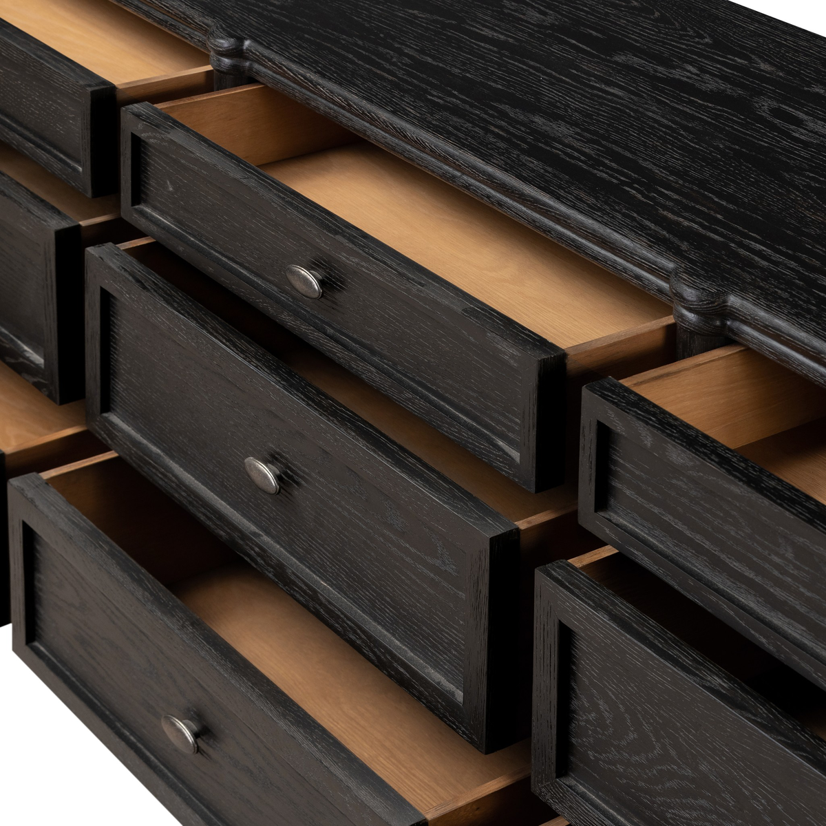 #color_distressed-black