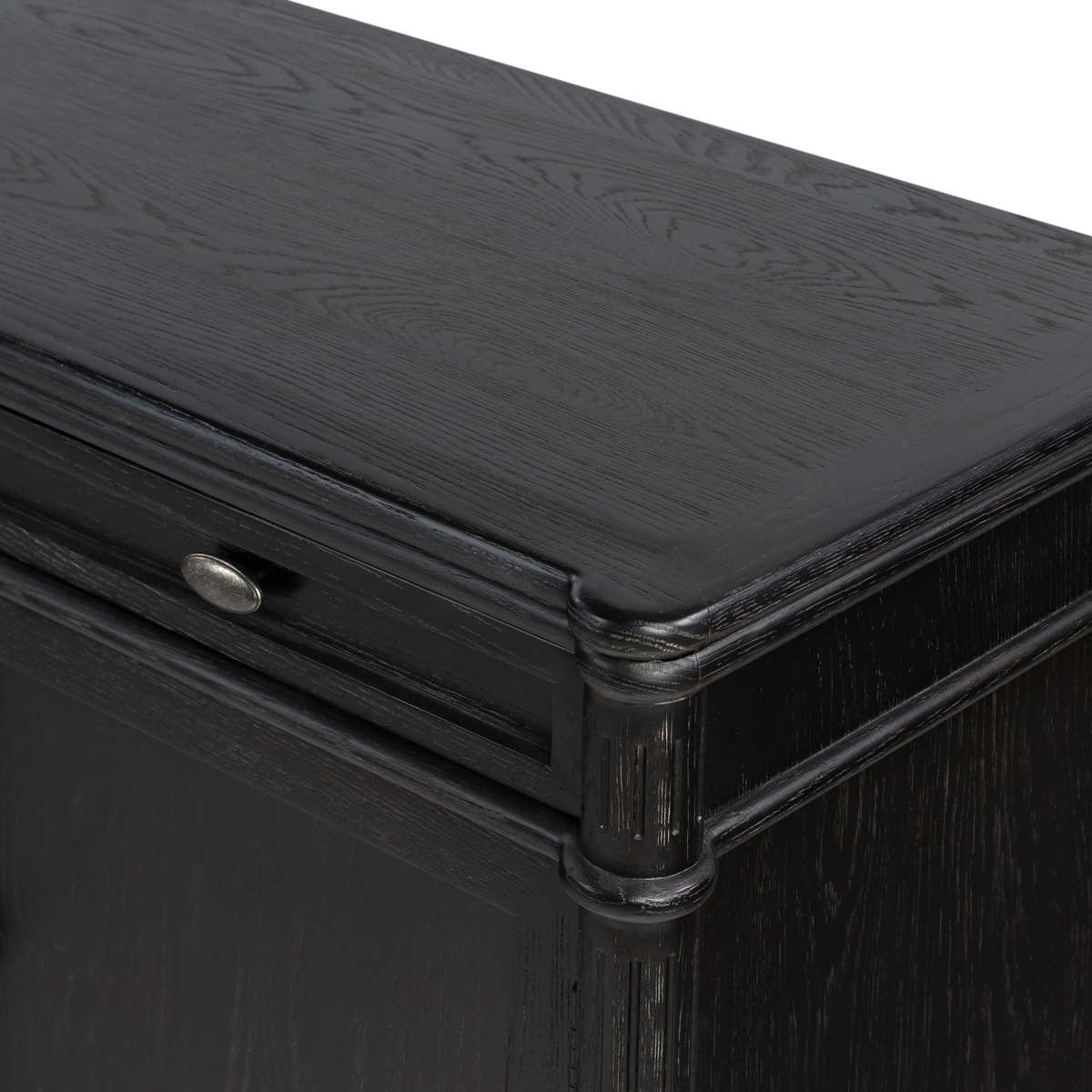 #color_distressed-black