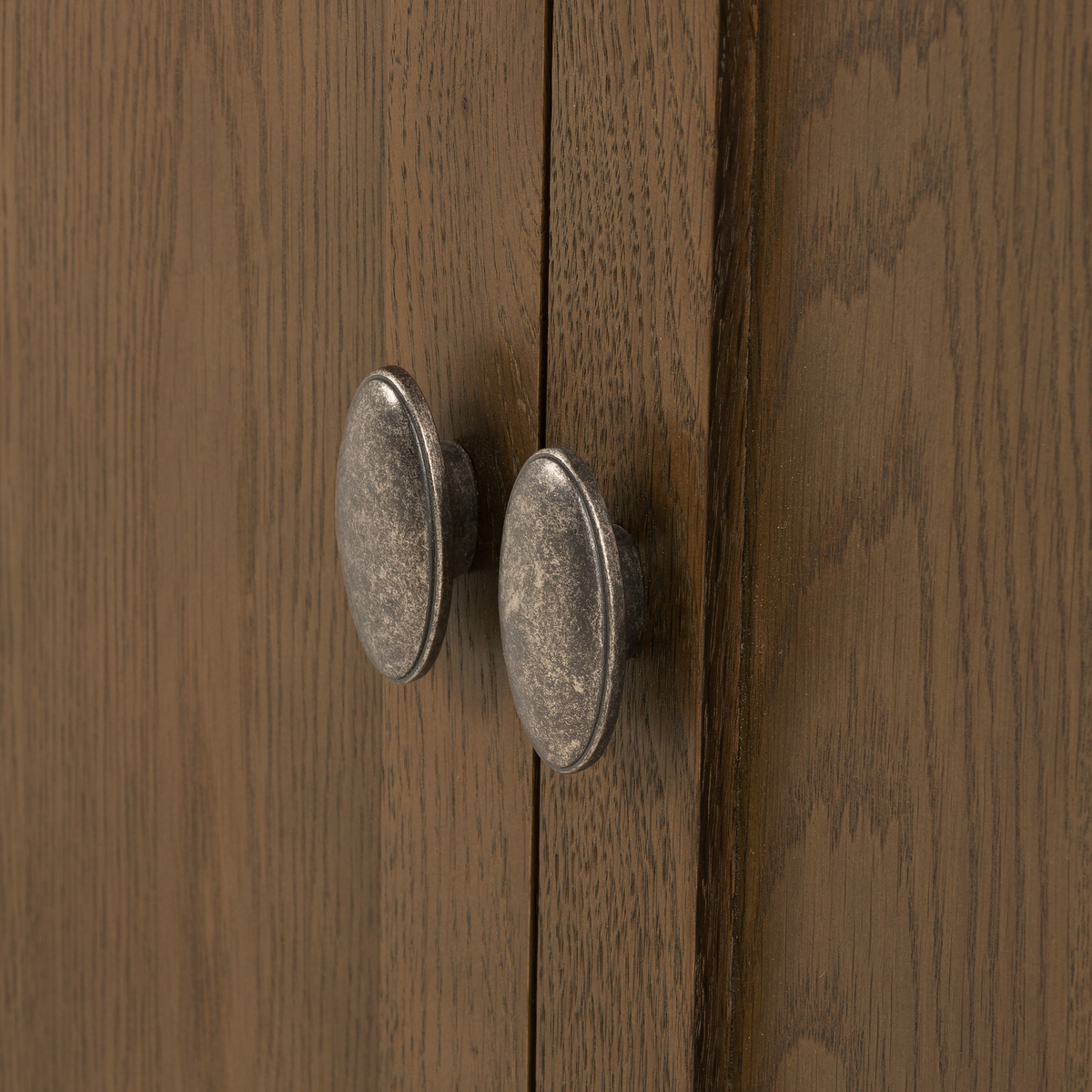 #color_toasted-oak-veneer