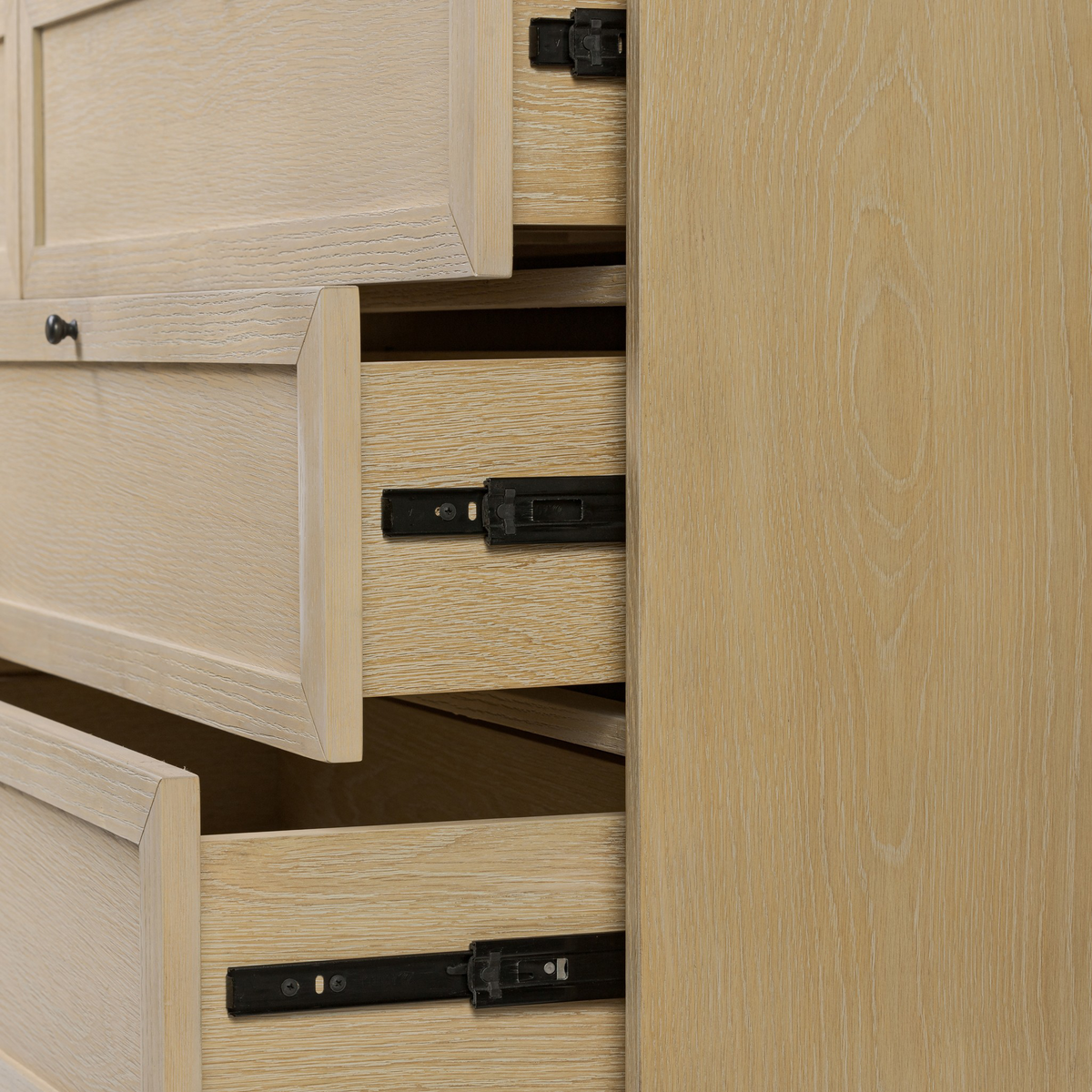 #color_bleached-oak-veneer