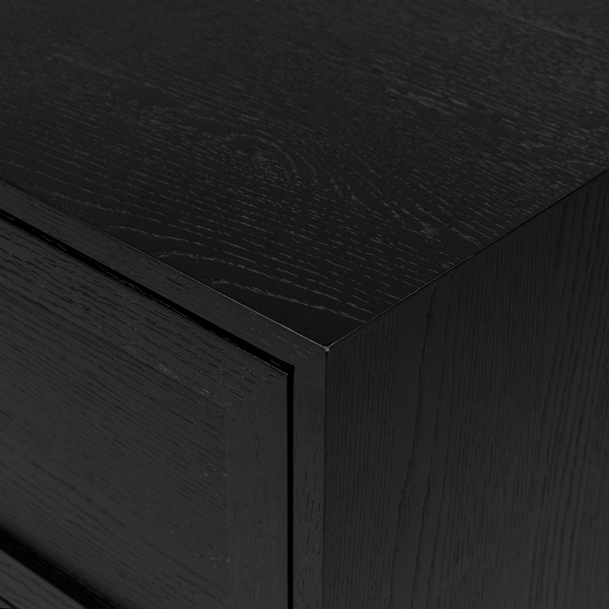 #color_drifted-matte-black-veneer