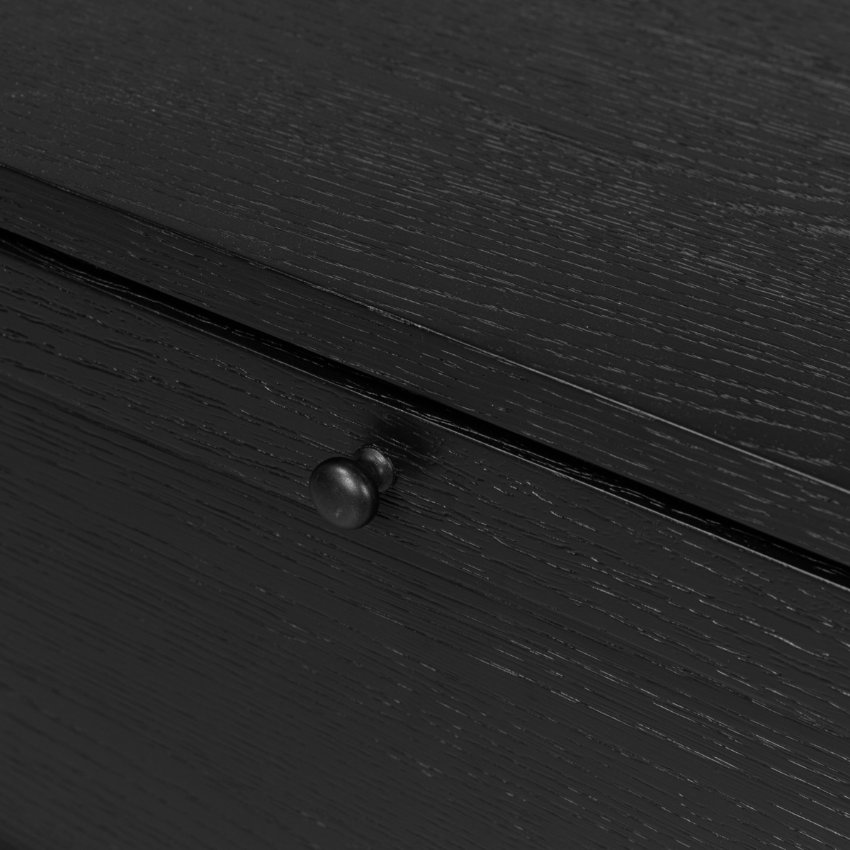 #color_drifted-matte-black-veneer