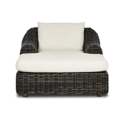 #color_outdoor/outdoor-sofas-and-chaises/outdoor