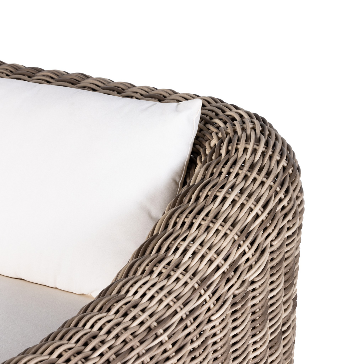 #color_outdoor/outdoor-chairs/outdoor-accent