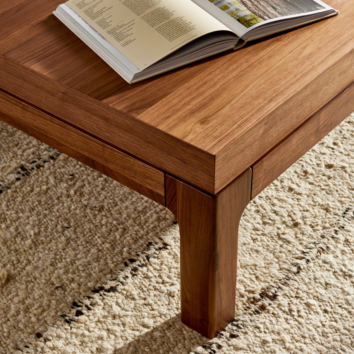 #color_natural-walnut-veneer