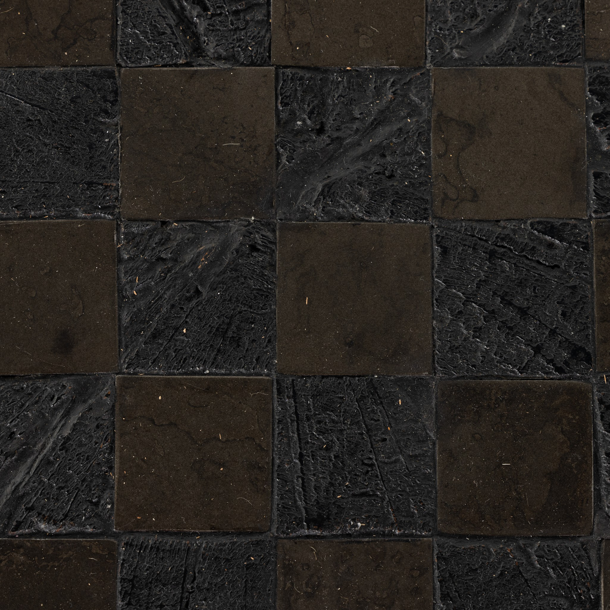#color_carbonized-black