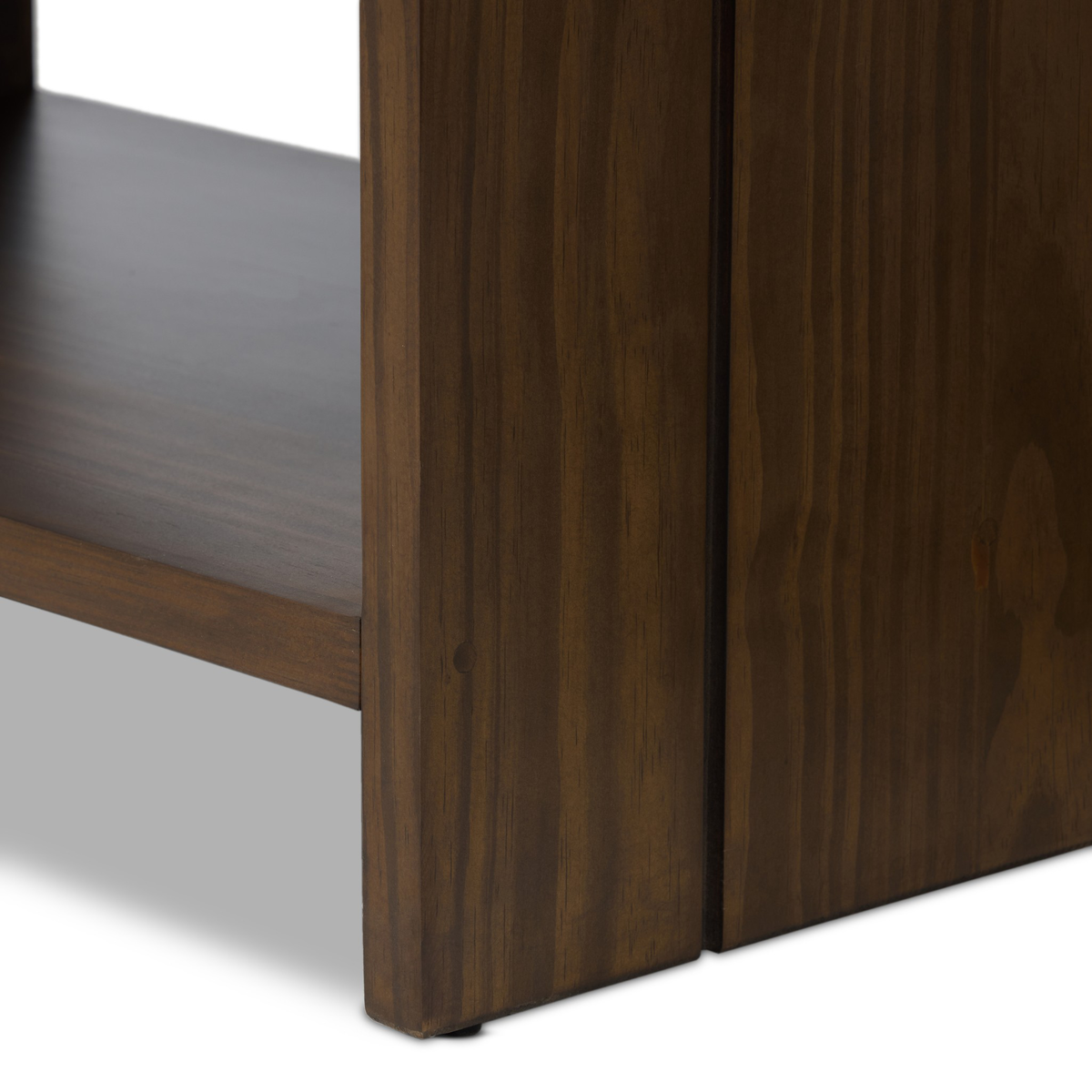 #color_tawny-pine