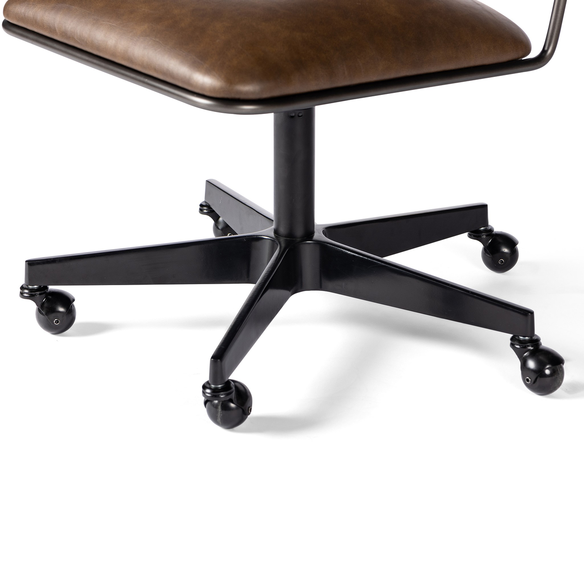 #color_distressed-brown