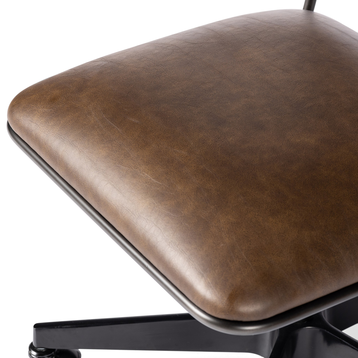 #color_distressed-brown
