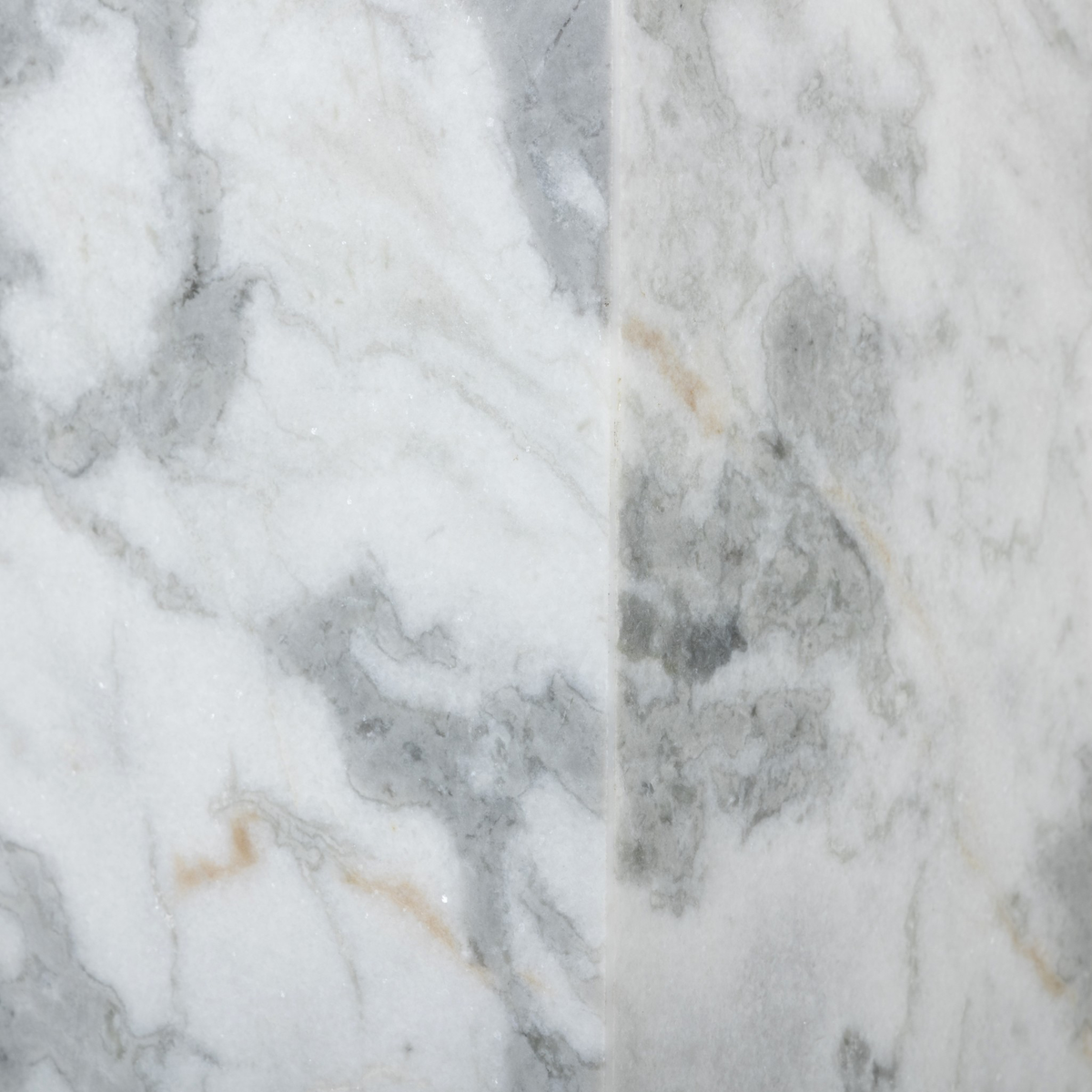 #color_white-&-grey-speckled-marble