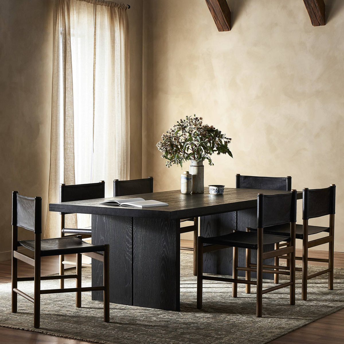 #color_worn-black-veneer