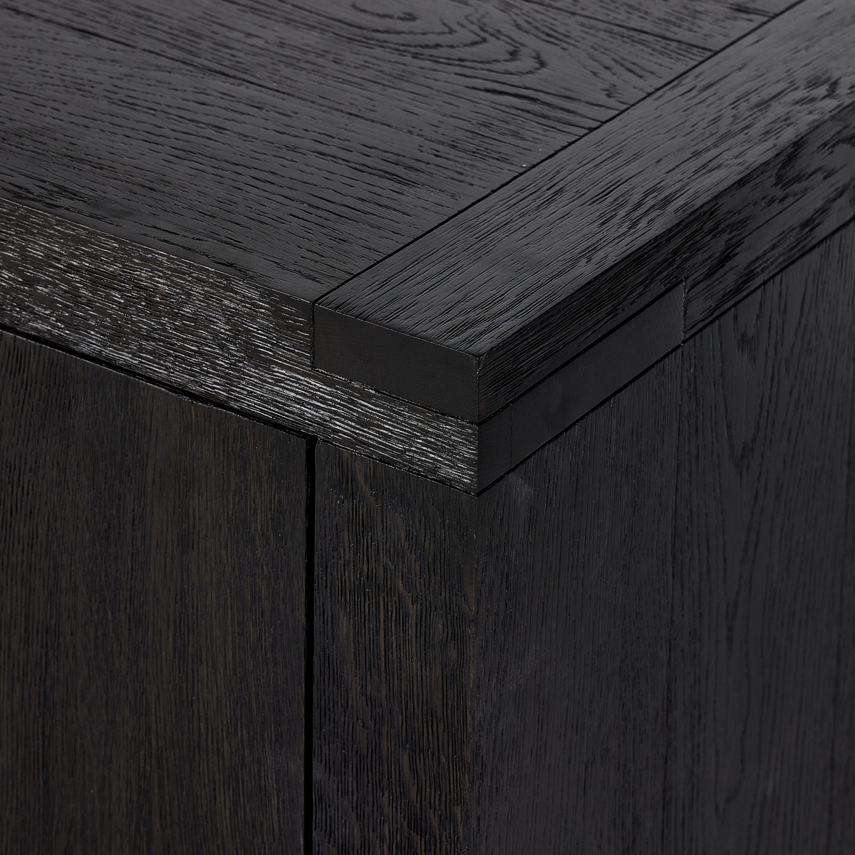 #color_worn-black-oak