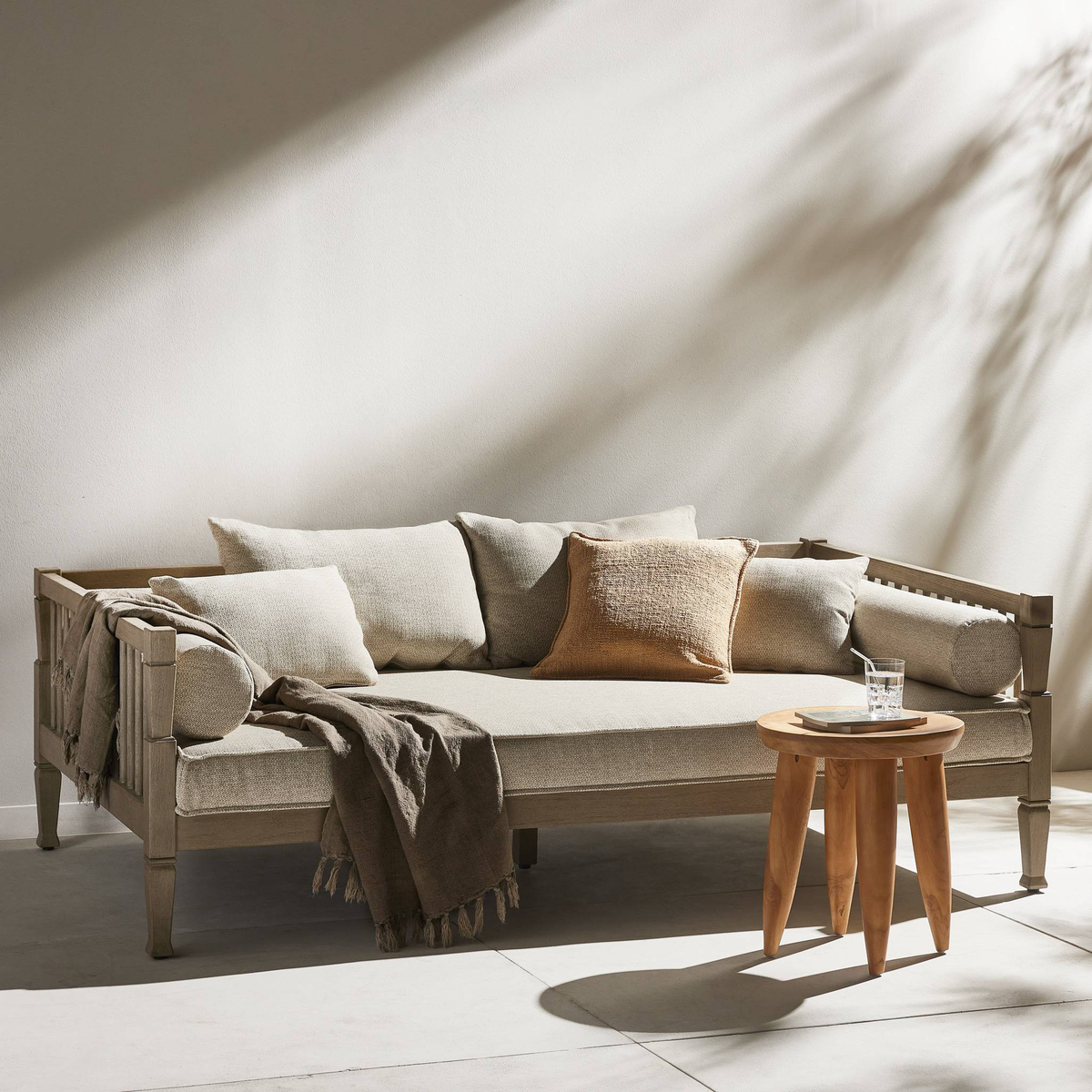 Amero Outdoor Sofa-86"