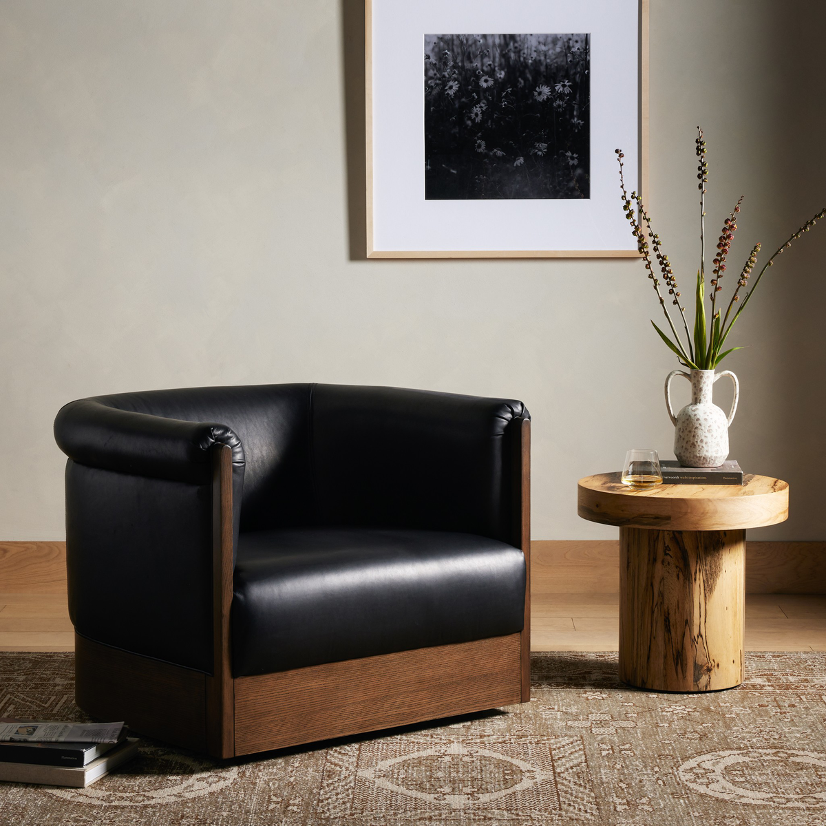 #color_heirloom-black