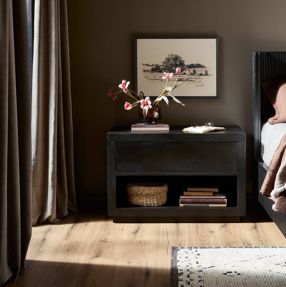 #color_worn-black-veneer