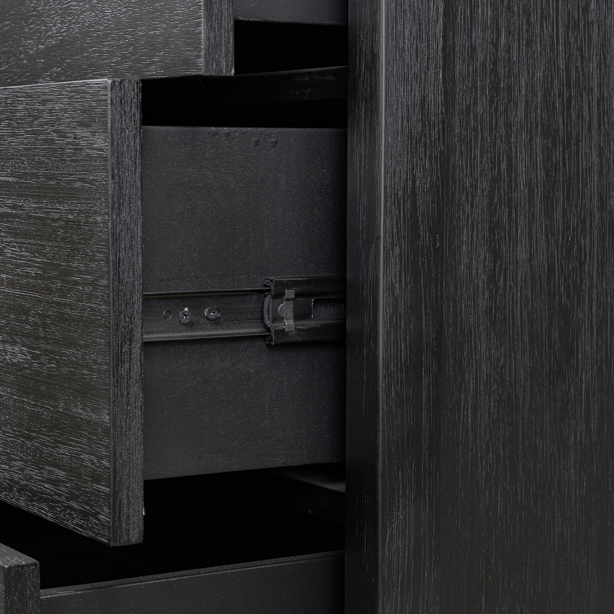 Sullivan 10 Drawer Dresser