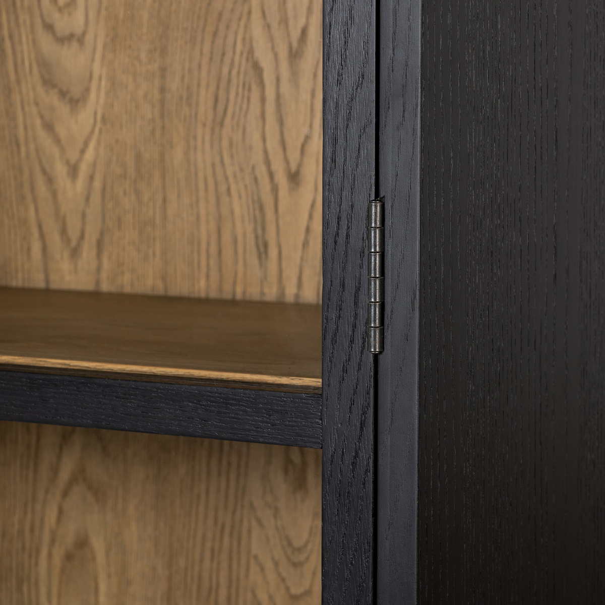 #color_drifted-matte-black