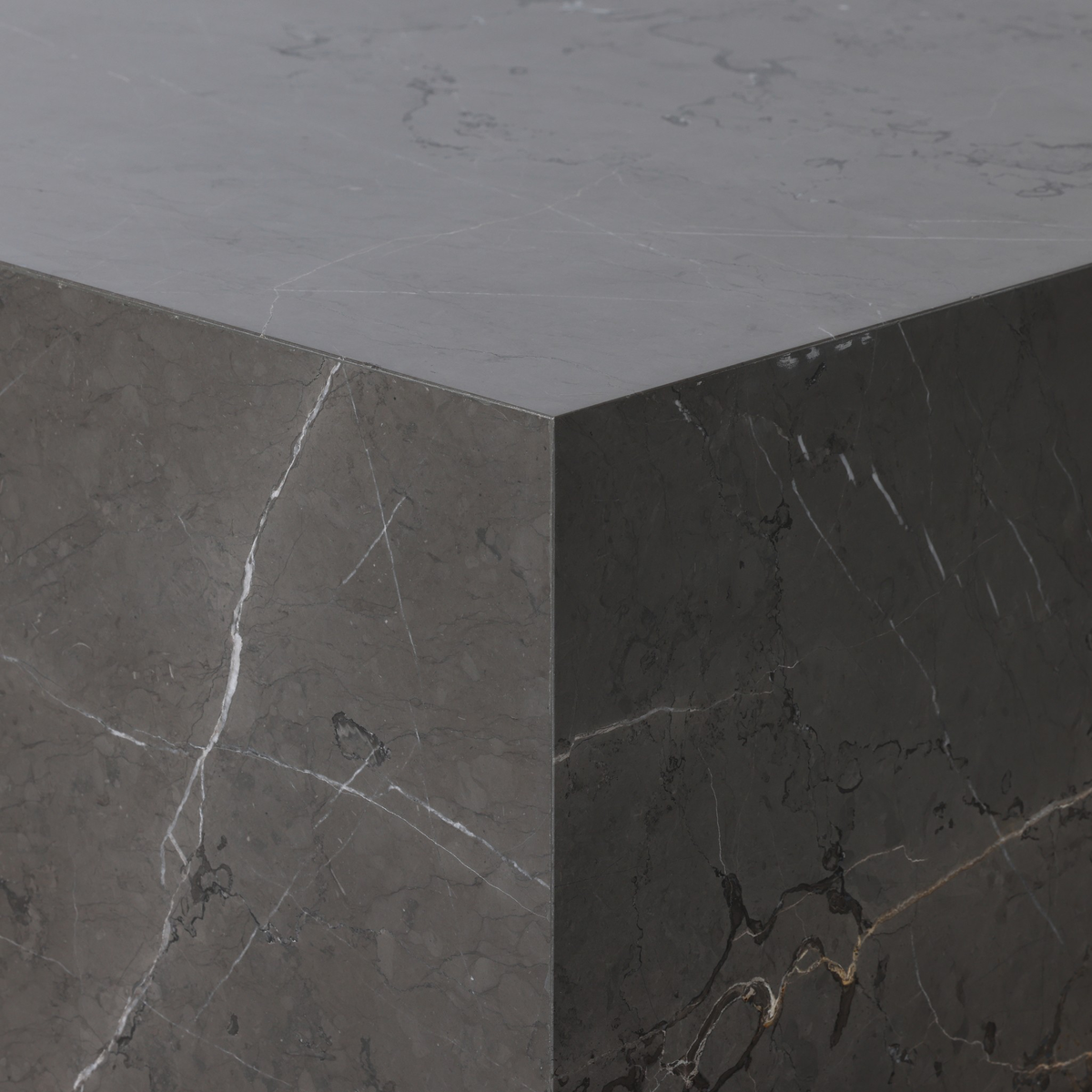 #color_grey-italian-marble