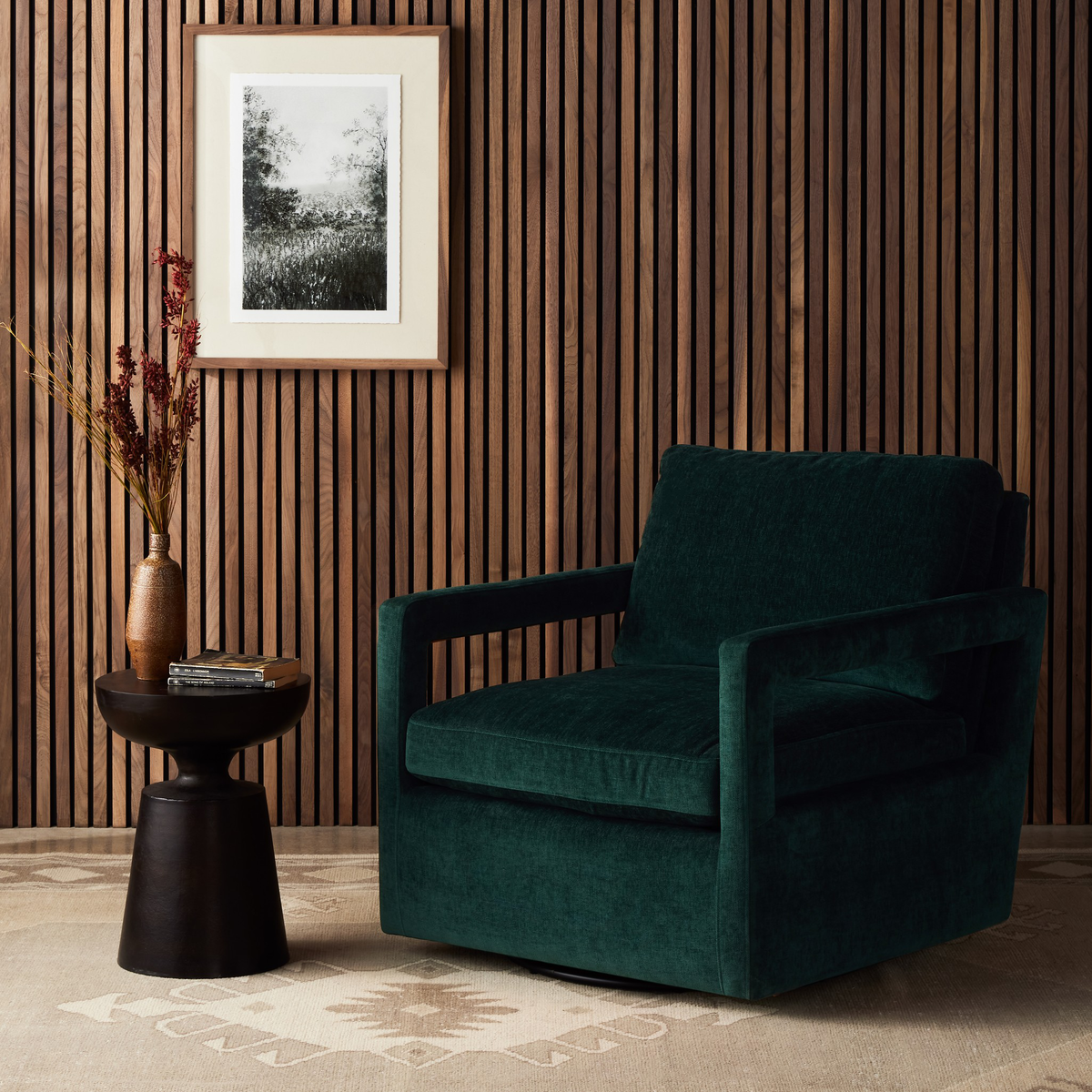 #color_emerald-worn-velvet