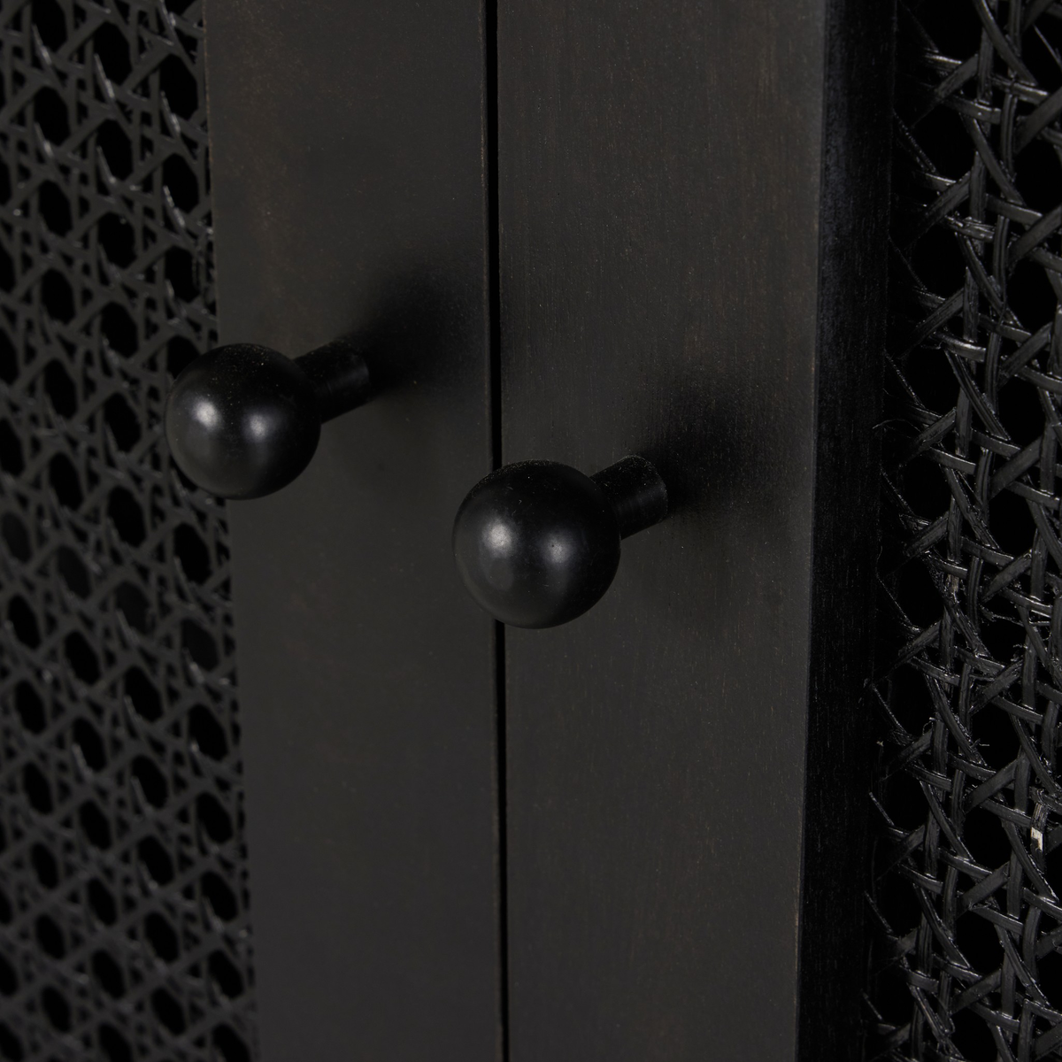 #color_black-wash-mango