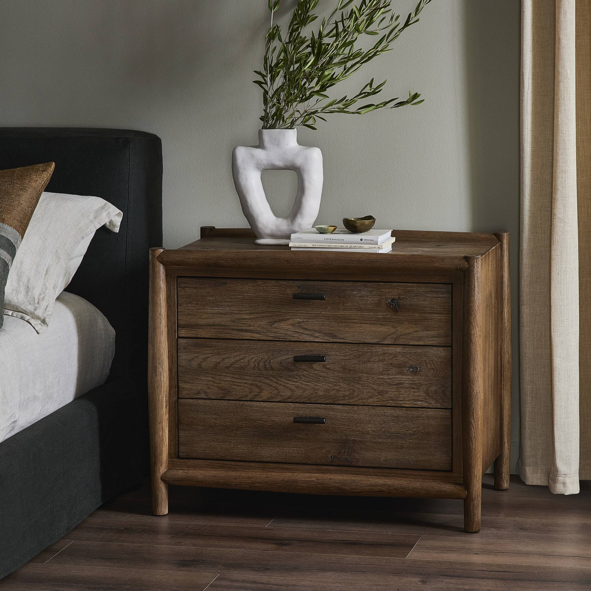 #color_weathered-oak-veneer