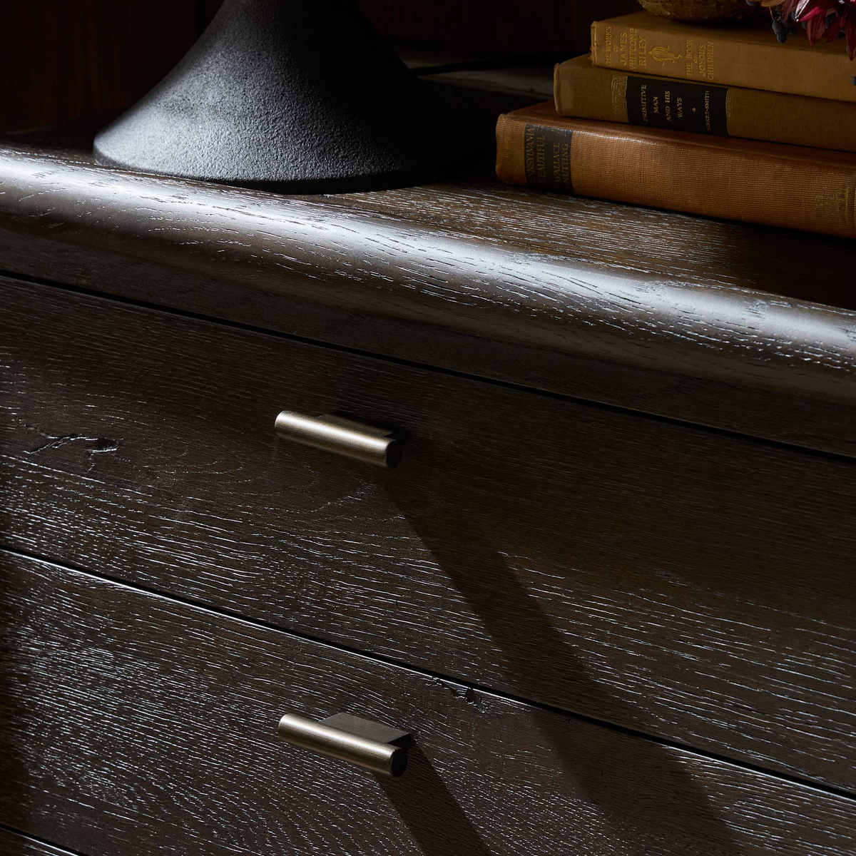 #color_smoked-black-resawn-oak