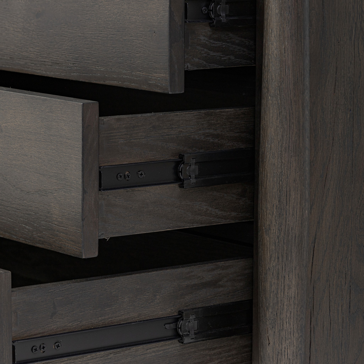 #color_smoked-black-resawn-oak