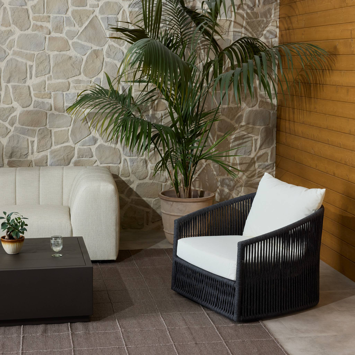 Porto Outdoor Swivel Chair
