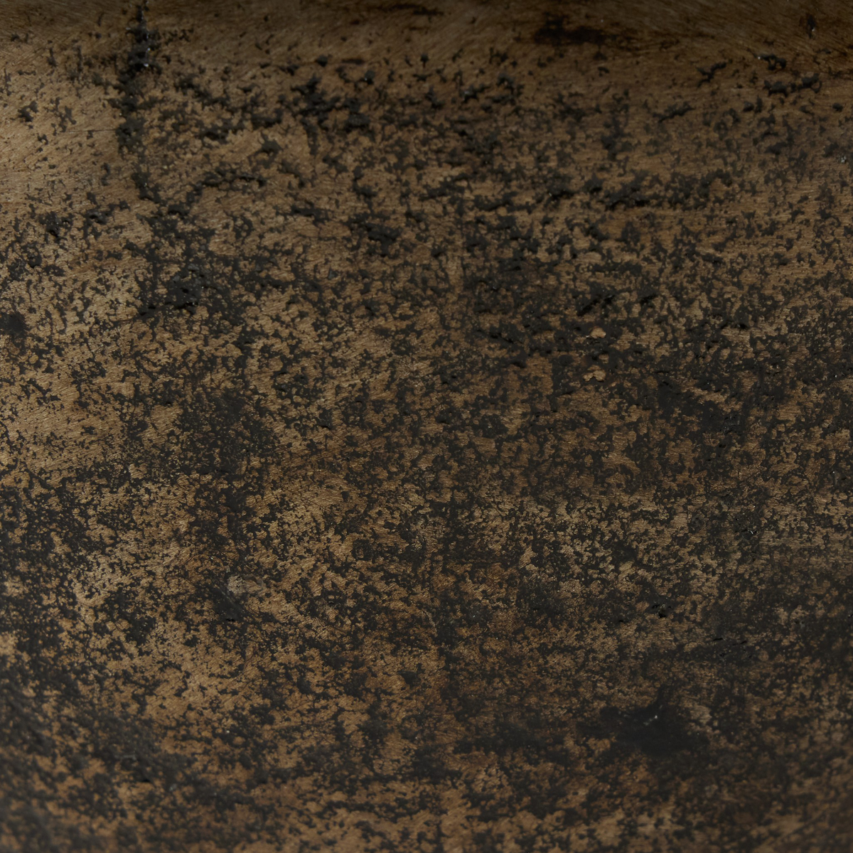 #color_rustic-cast-aluminum