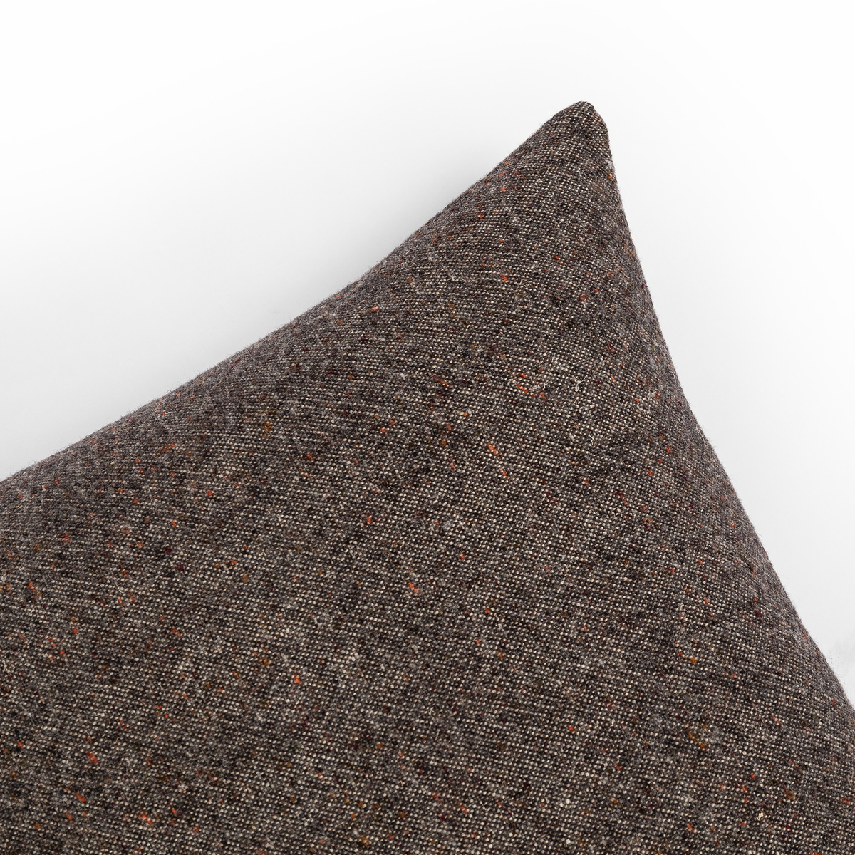 #color_hasselt-ebony