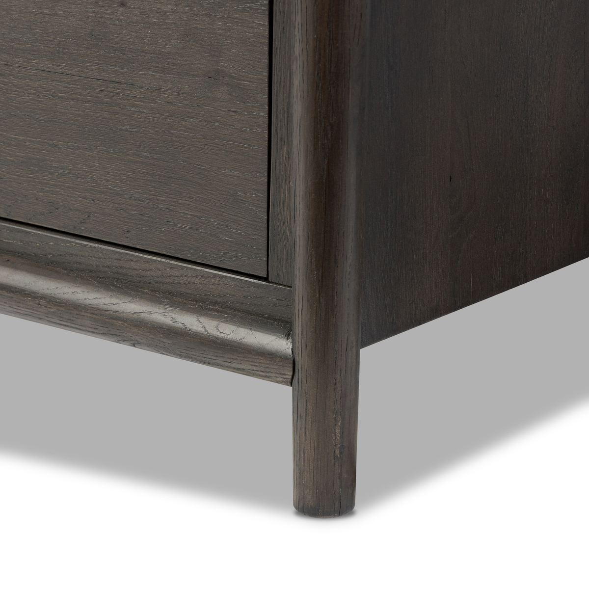 #color_smoked-black-resawn-oak