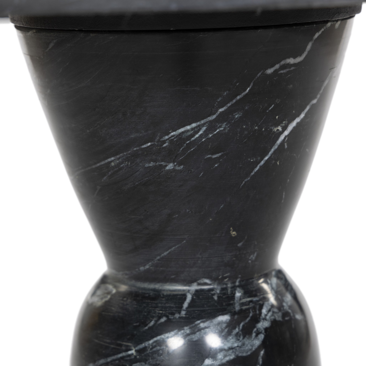#color_black-marble